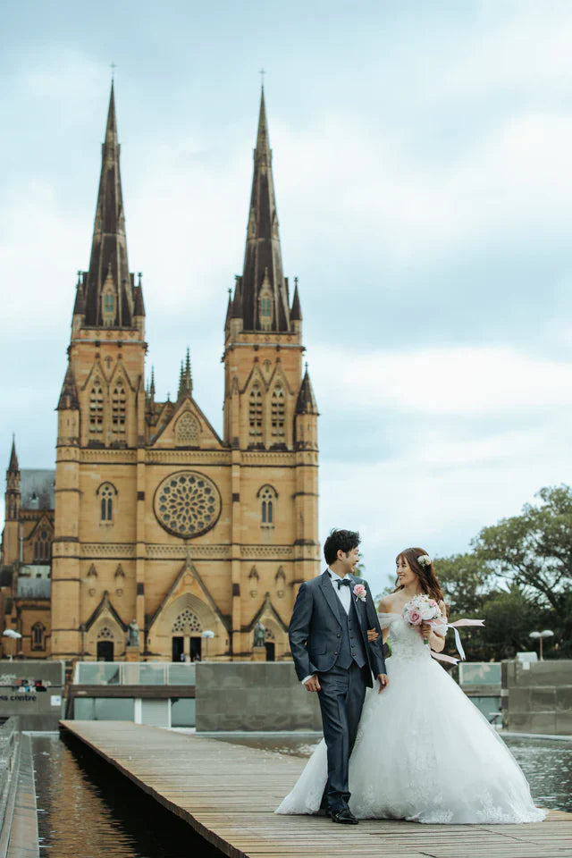 ウエディングドレス・カラードレス・タキシードならアトリエユカ ウエディングドレス・カラードレス・タキシードならアトリエユカ